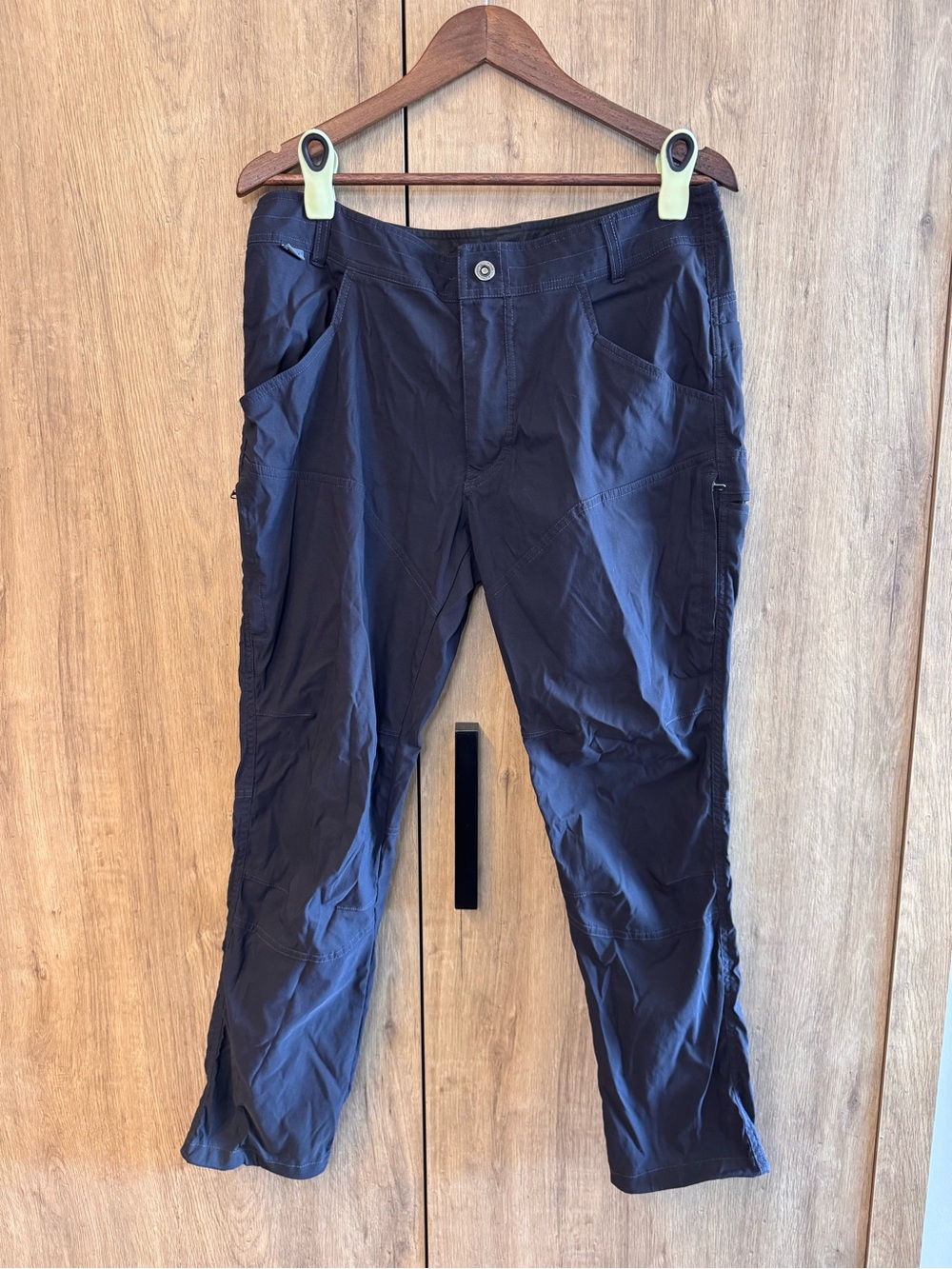KÜHL Renegade Rock Hiking Men's Black Gorpcore Utility Pants 34x30